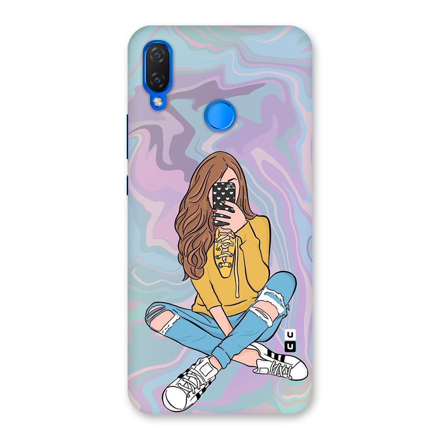 Selfie Girl Illustration Back Case for Huawei P Smart+