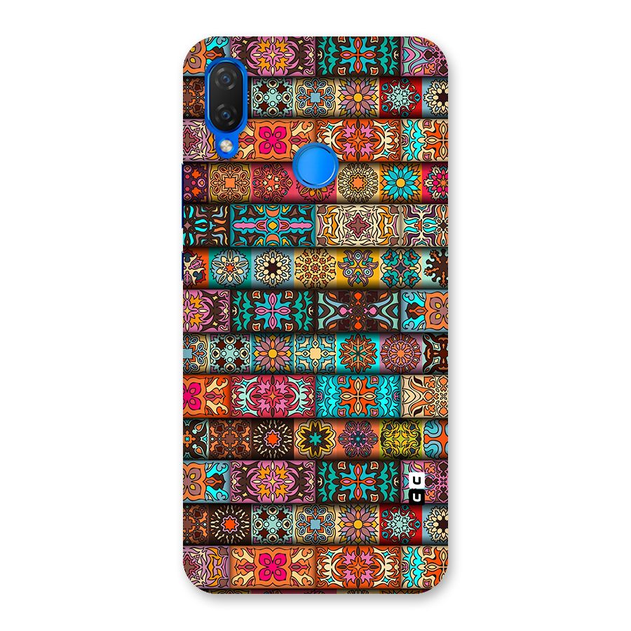 Tribal Seamless Pattern Vintage Decorative Back Case for Huawei P Smart+