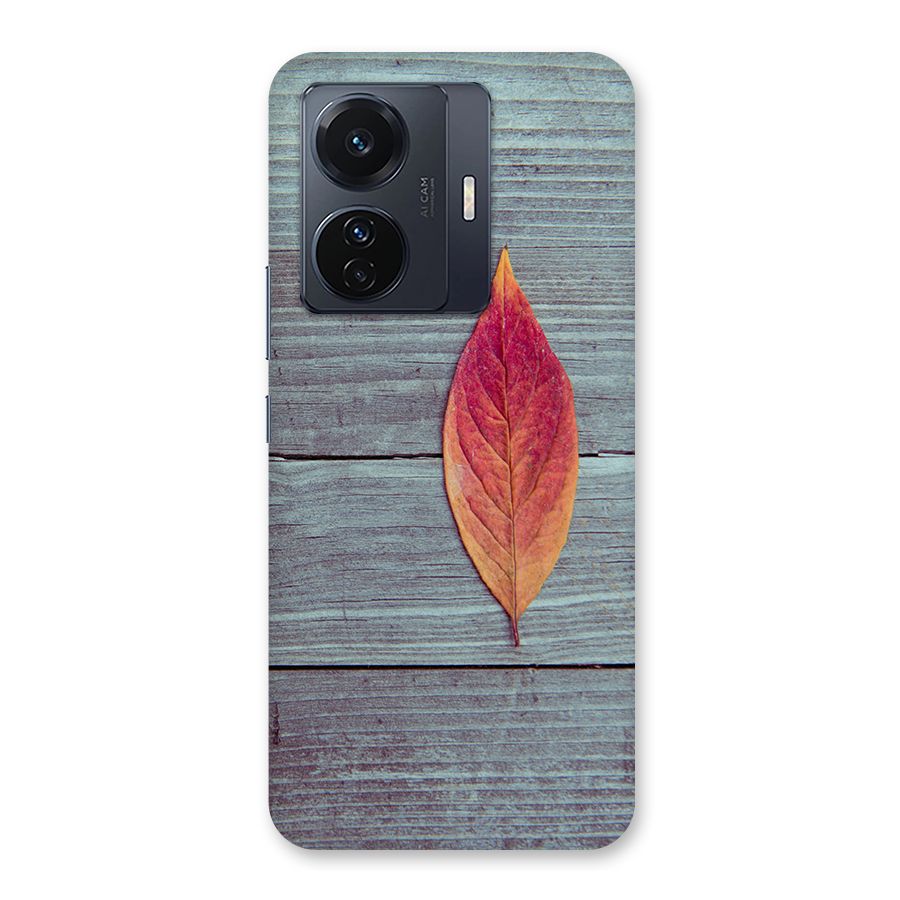 Classic Wood Leaf Back Case for Vivo T1 Pro
