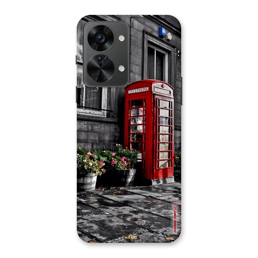 Flower And Booth Back Case for OnePlus Nord 2T