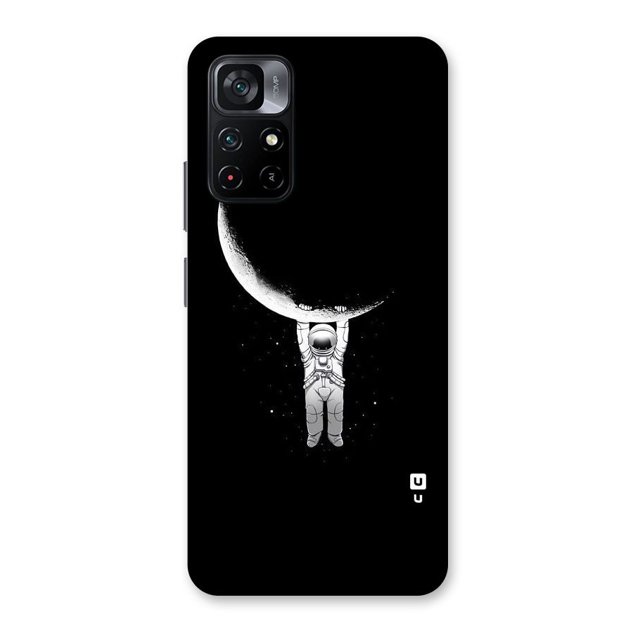 Hanging Astronaut Back Case for Poco M4 Pro 5G