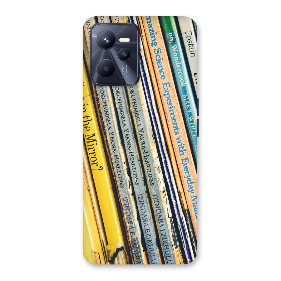 In Love with Books Back Case for Realme C35