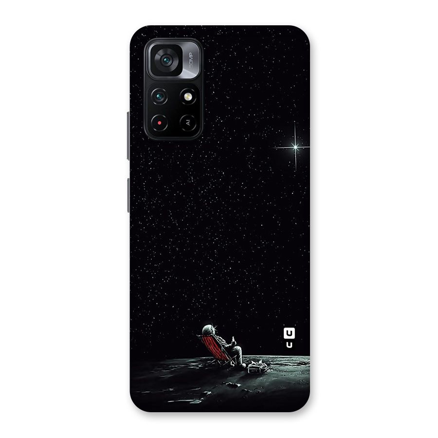Resting Spaceman Face Back Case for Poco M4 Pro 5G