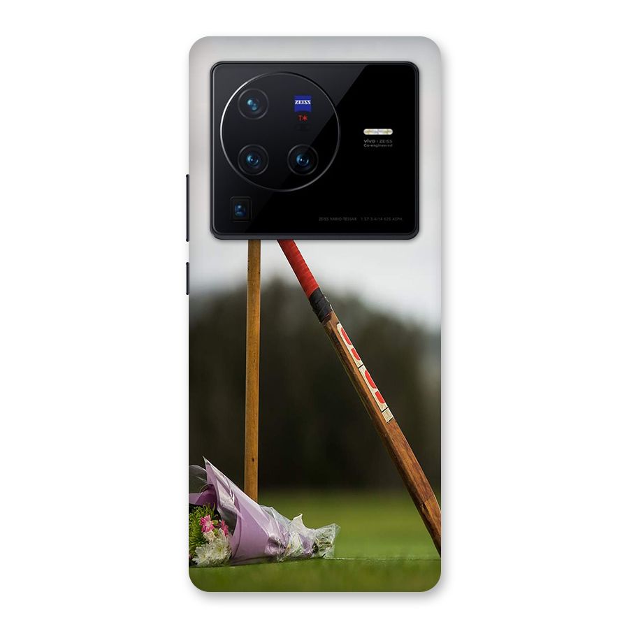 Bat Wicket Back Case for Vivo X80 Pro
