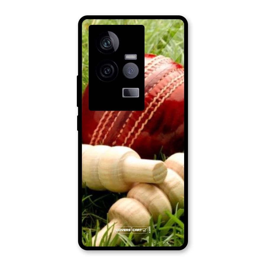 Cricket Ball and Stumps Glass Back Case for Vivo iQOO 11 5G