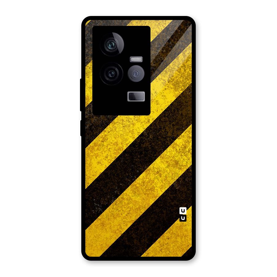 Diagonal Road Pattern Glass Back Case for Vivo iQOO 11 5G