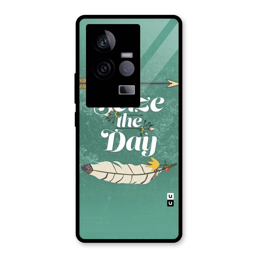Feather Seize Glass Back Case for Vivo iQOO 11 5G