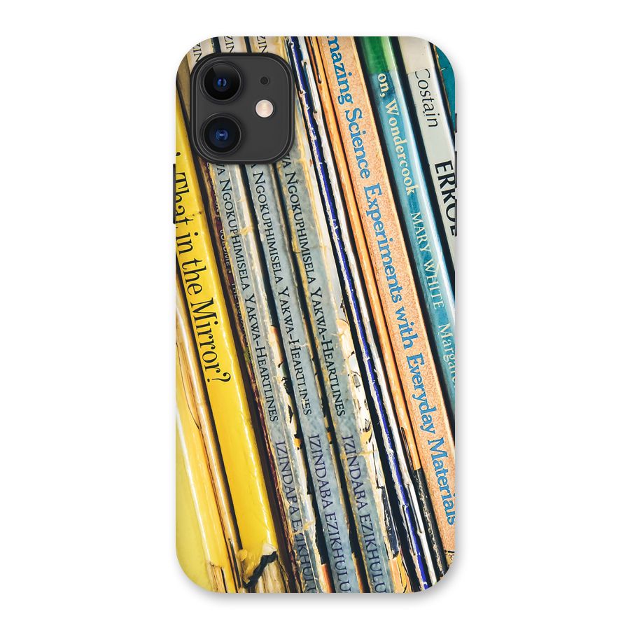 In Love with Books Back Case for iPhone 11