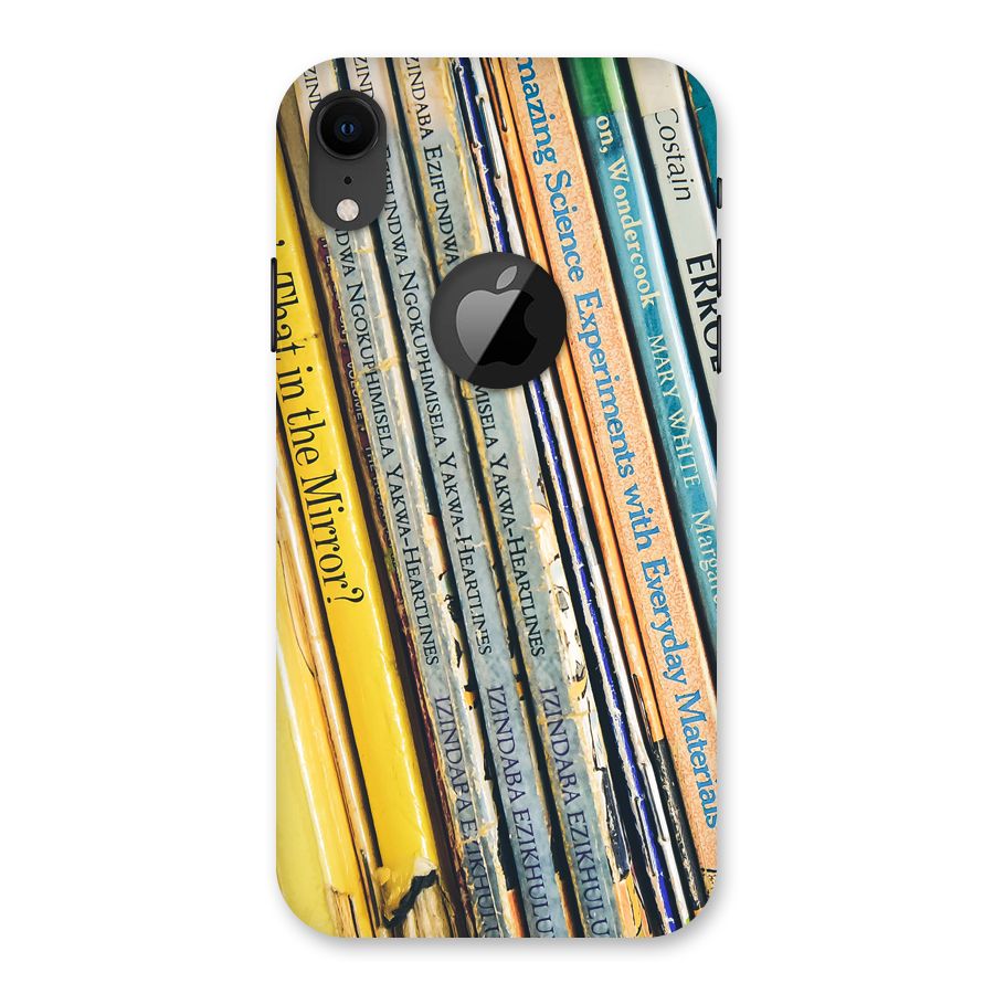 In Love with Books Back Case for iPhone XR Logo Cut
