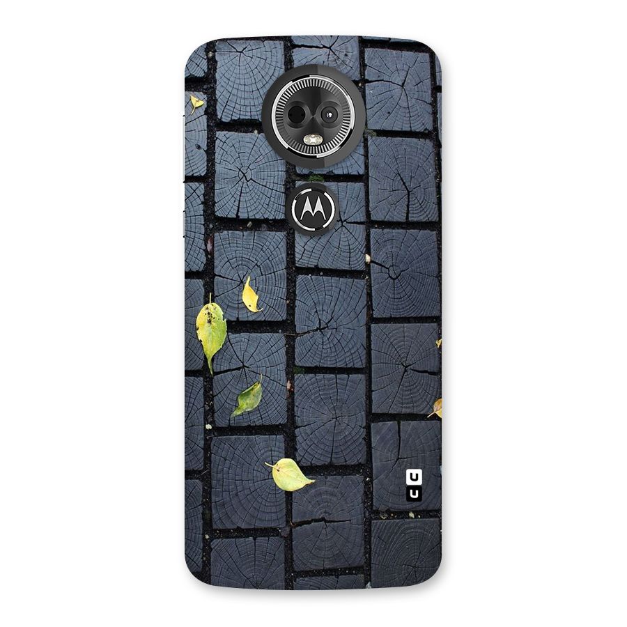 Leaf On Floor Back Case for Moto E5 Plus