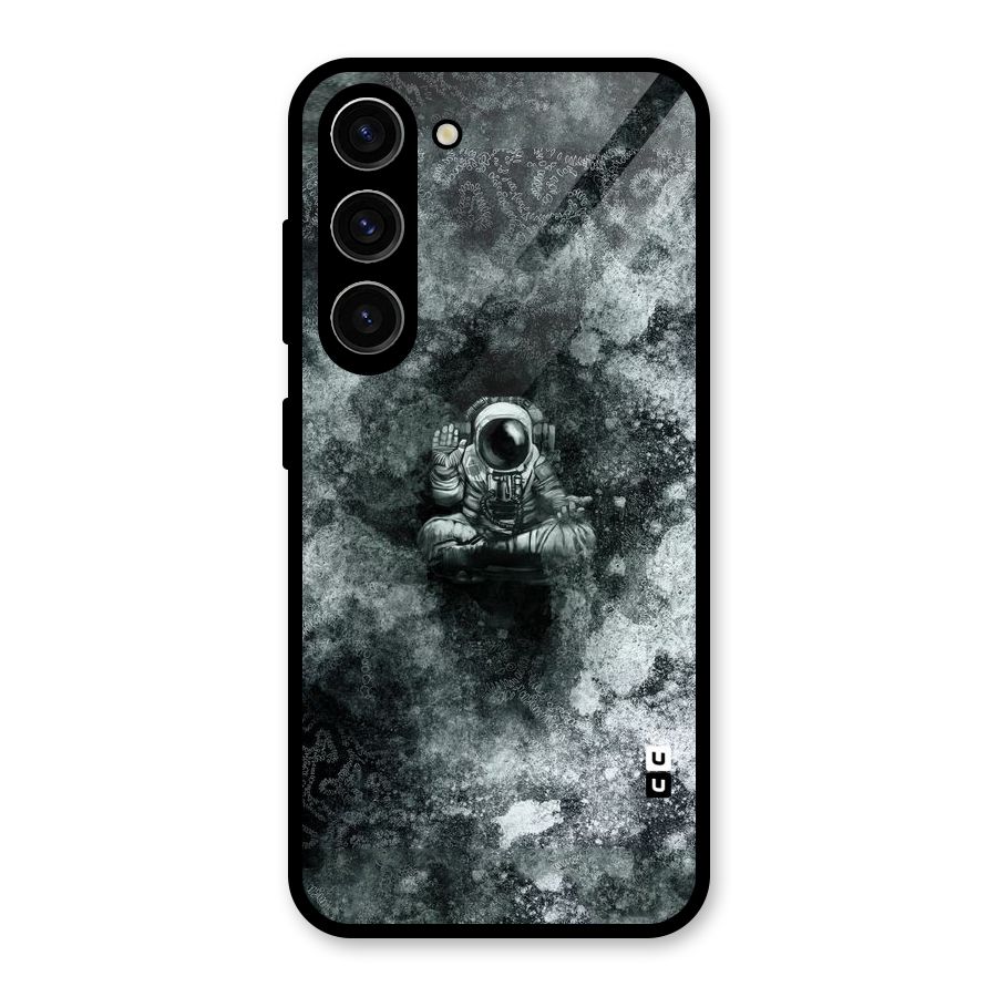 Meditating Spaceman Glass Back Case for Galaxy S23