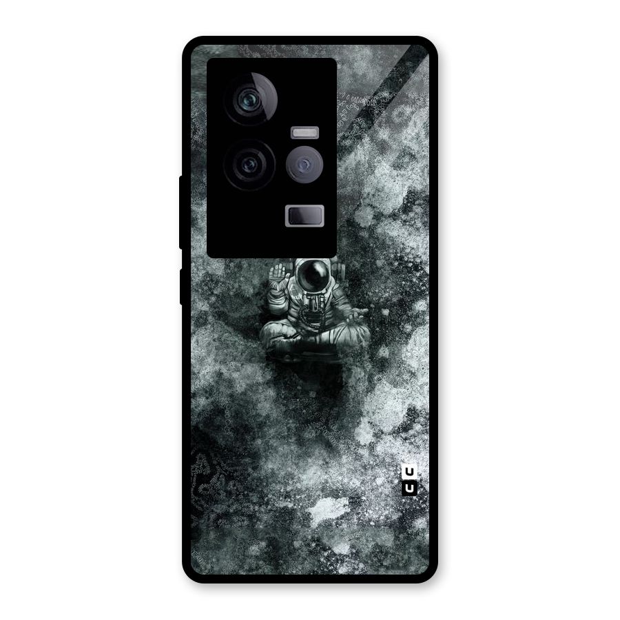 Meditating Spaceman Glass Back Case for Vivo iQOO 11 5G