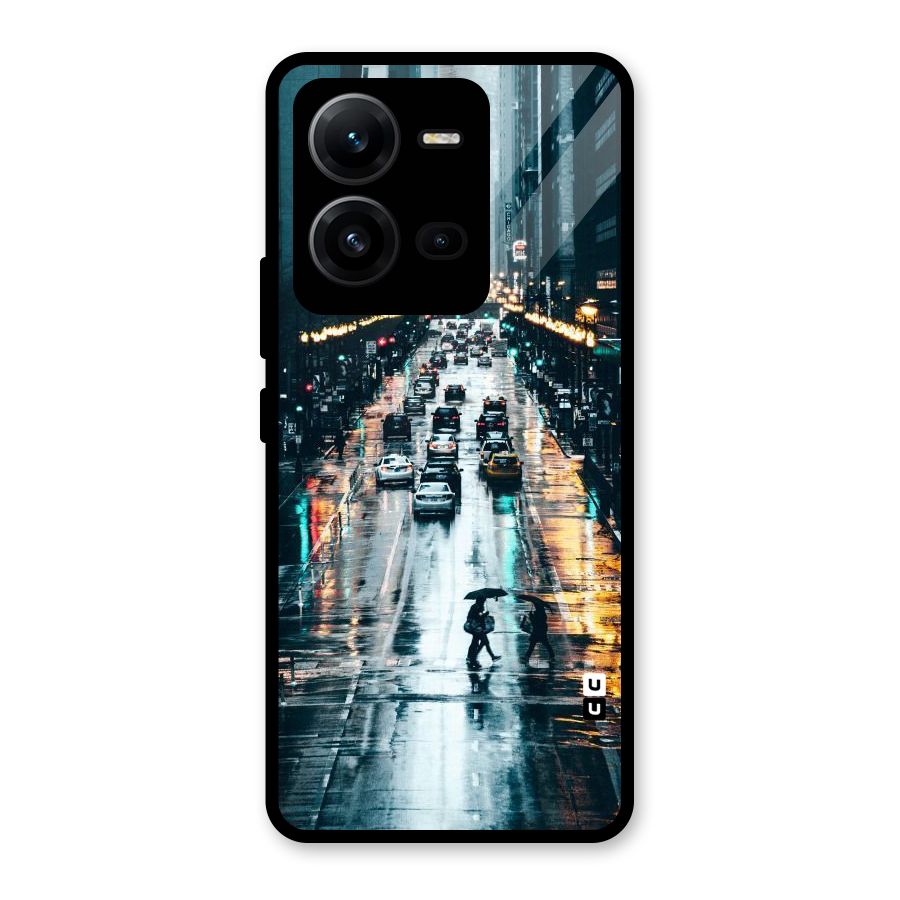 NY Streets Rainy Glass Back Case for Vivo V25
