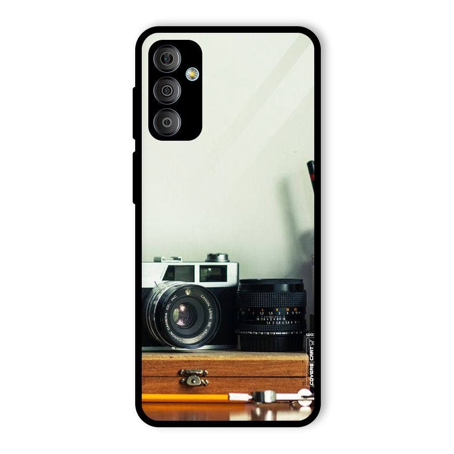 Photographer Desk Glass Back Case for Galaxy F23