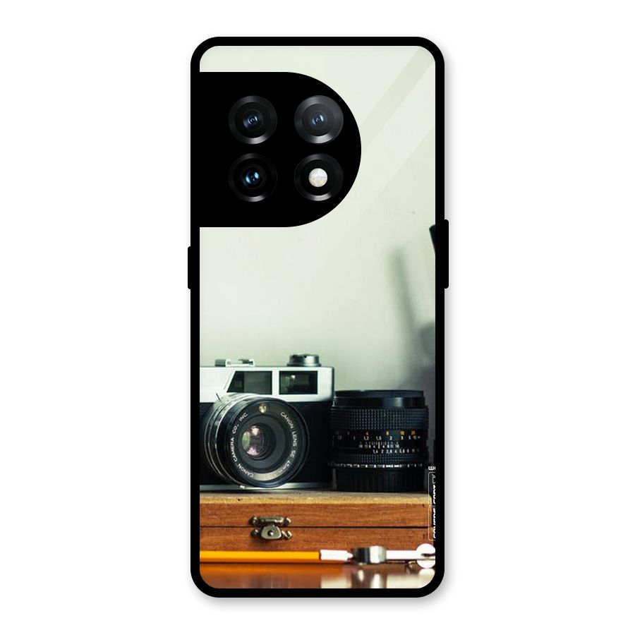 Photographer Desk Glass Back Case for OnePlus 11