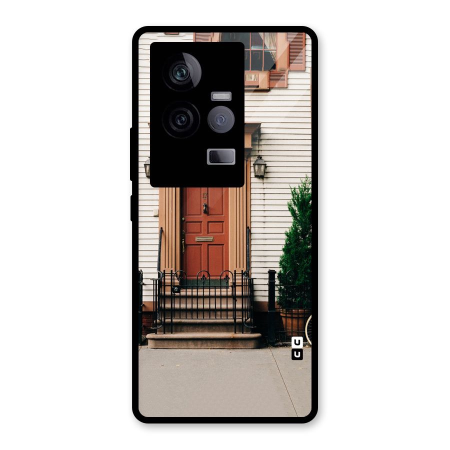 Pretty Orange Door Glass Back Case for Vivo iQOO 11 5G