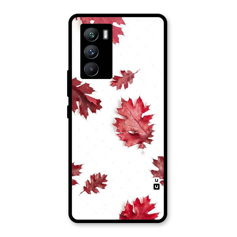 Red Appealing Autumn Leaves Glass Back Case for Vivo iQOO 9 SE