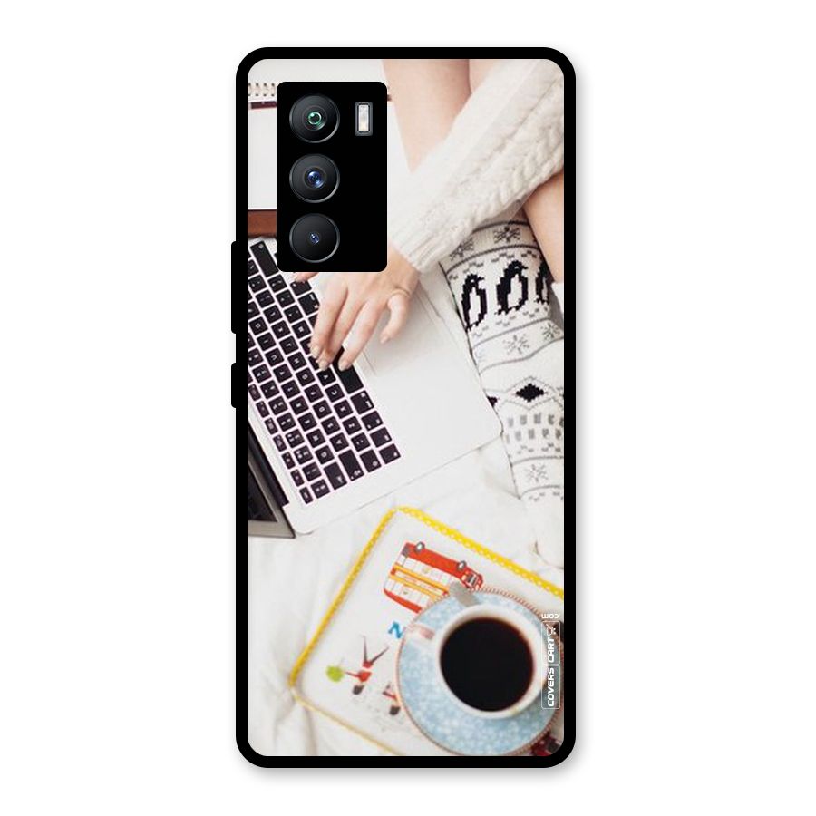 Winter Relaxation Glass Back Case for Vivo iQOO 9 SE