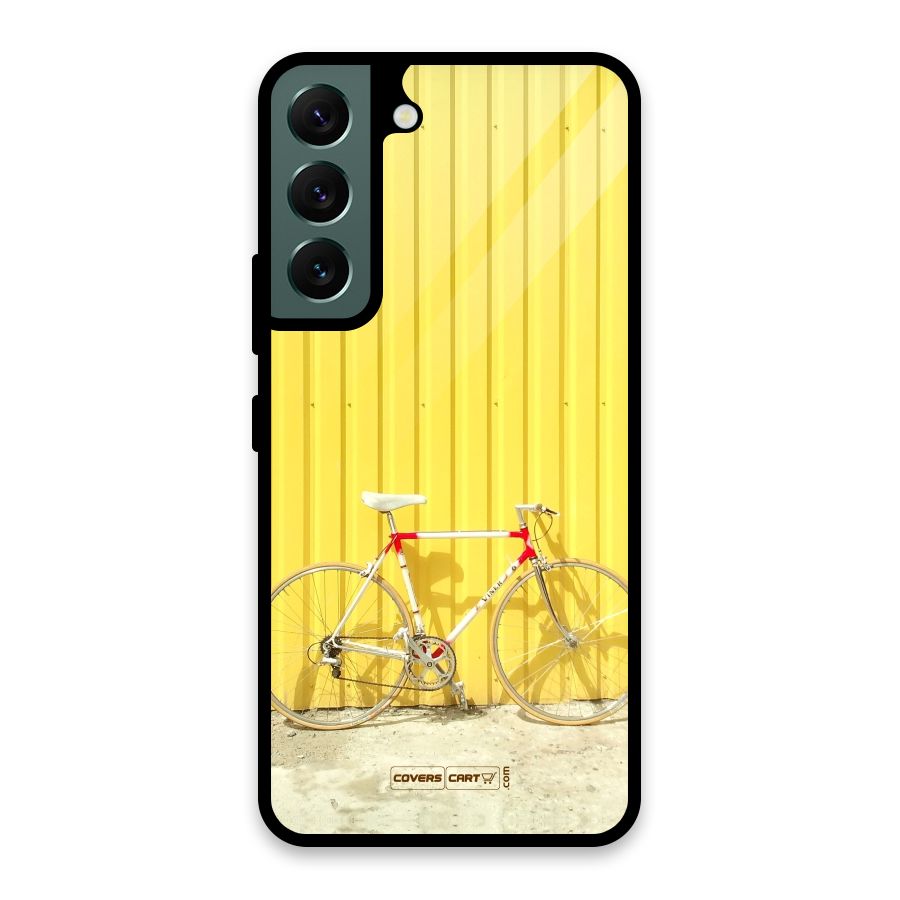 Yellow Cycle Classic Glass Back Case for Galaxy S22 5G