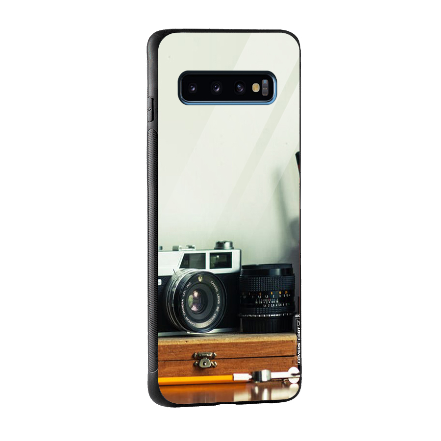 Photographer Desk Glass Back Case for Galaxy S10