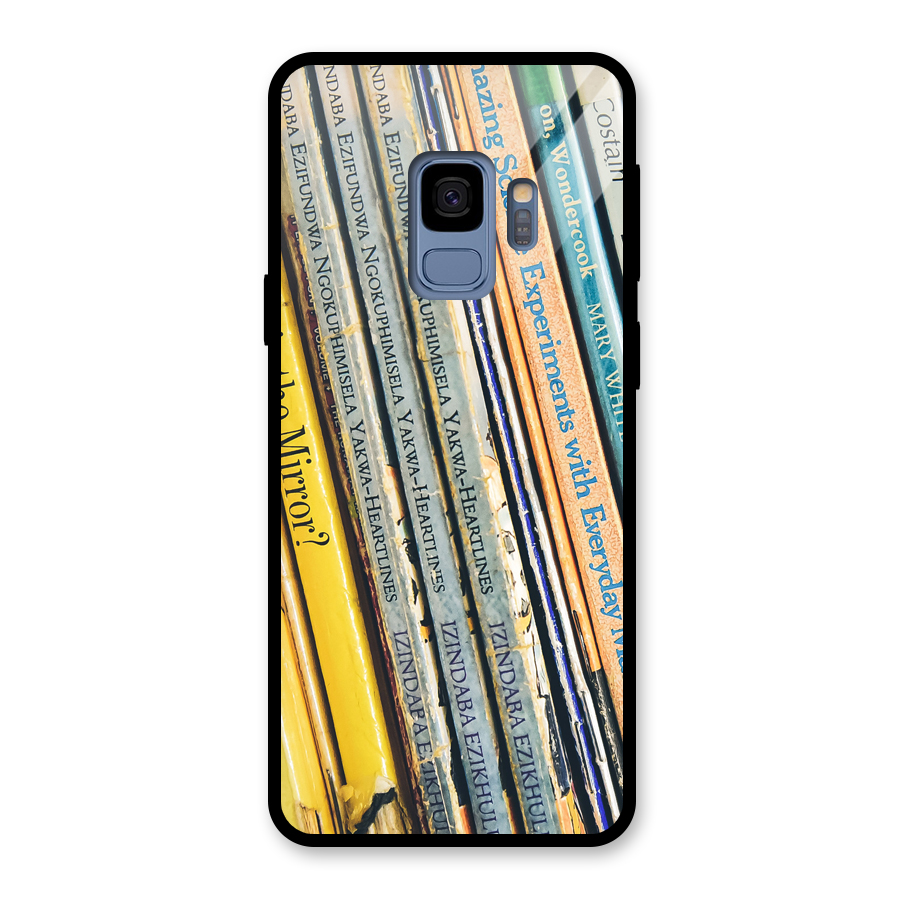 In Love with Books Glass Back Case for Galaxy S9