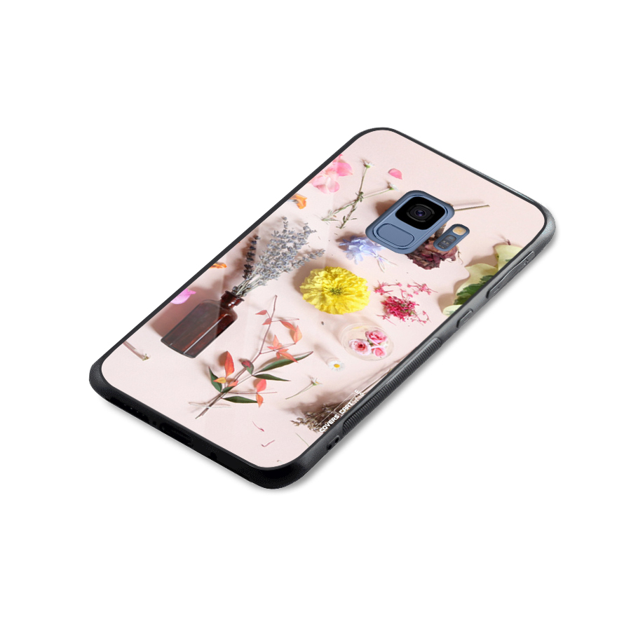 Old Petals Glass Back Case for Galaxy S9