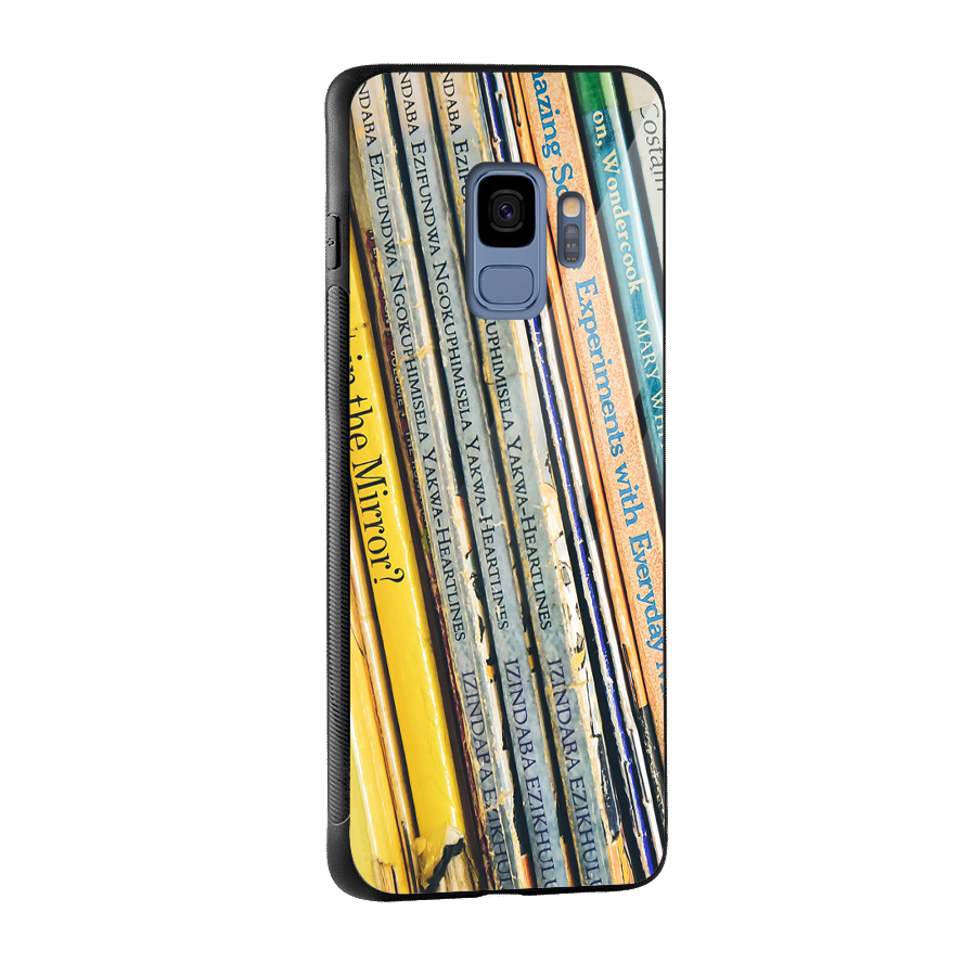 In Love with Books Glass Back Case for Galaxy S9