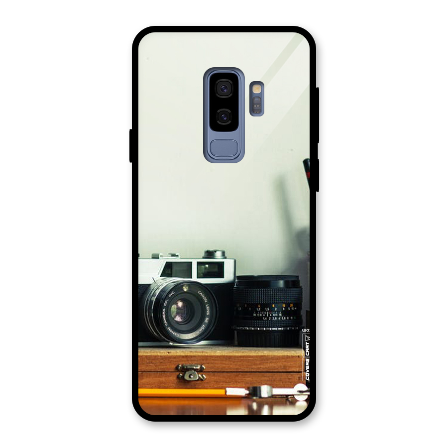 Photographer Desk Glass Back Case for Galaxy S9 Plus
