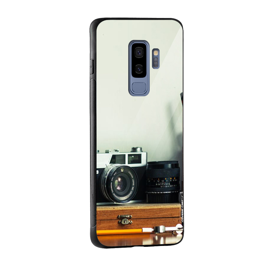Photographer Desk Glass Back Case for Galaxy S9 Plus
