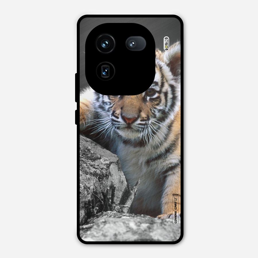 Animal Beauty Metal Back Case for iQOO 12