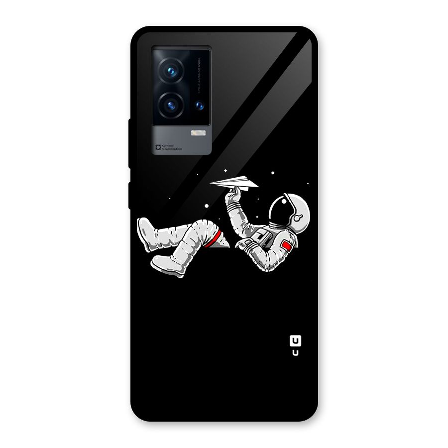Astronaut Aeroplane Glass Back Case for iQOO 9 5G