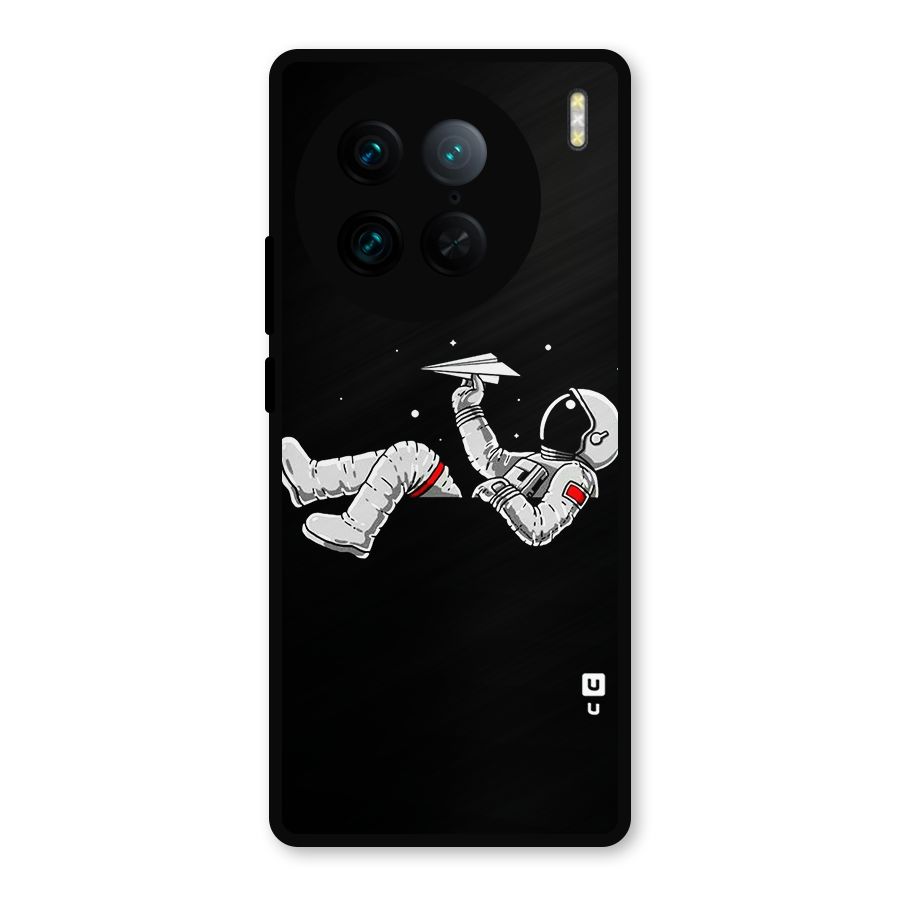 Astronaut Aeroplane Metal Back Case for Vivo X90 Pro