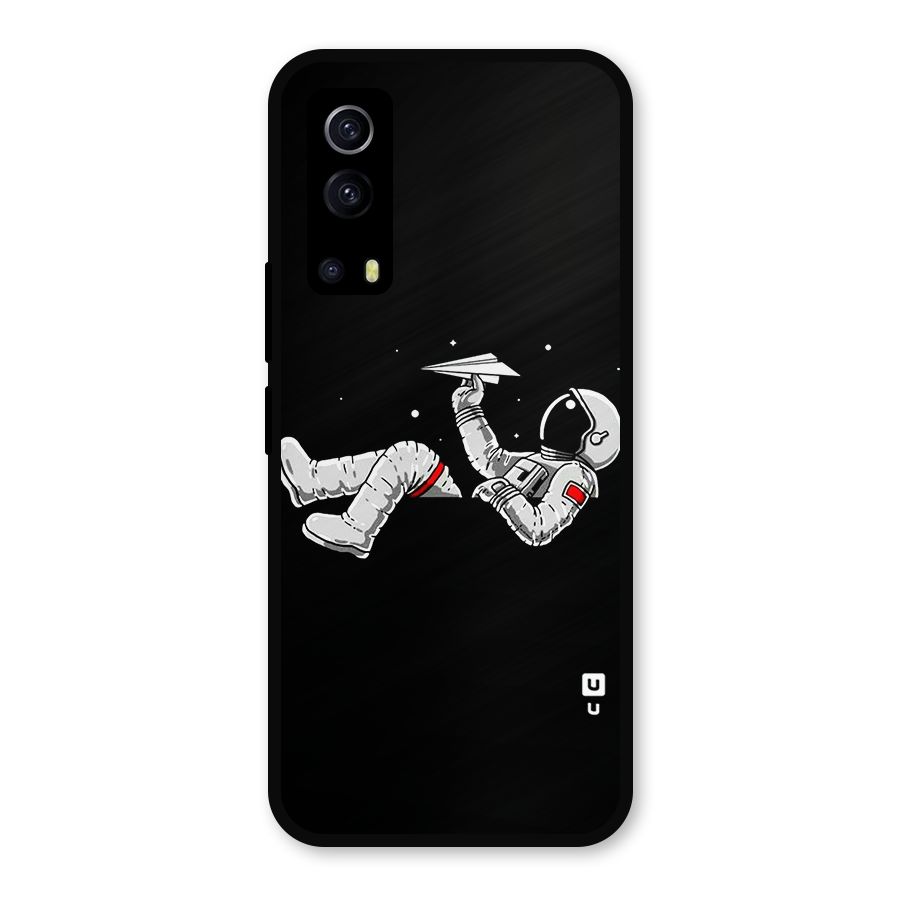 Astronaut Aeroplane Metal Back Case for iQOO Z3