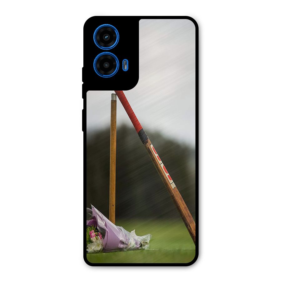Bat Wicket Metal Back Case for Moto G45