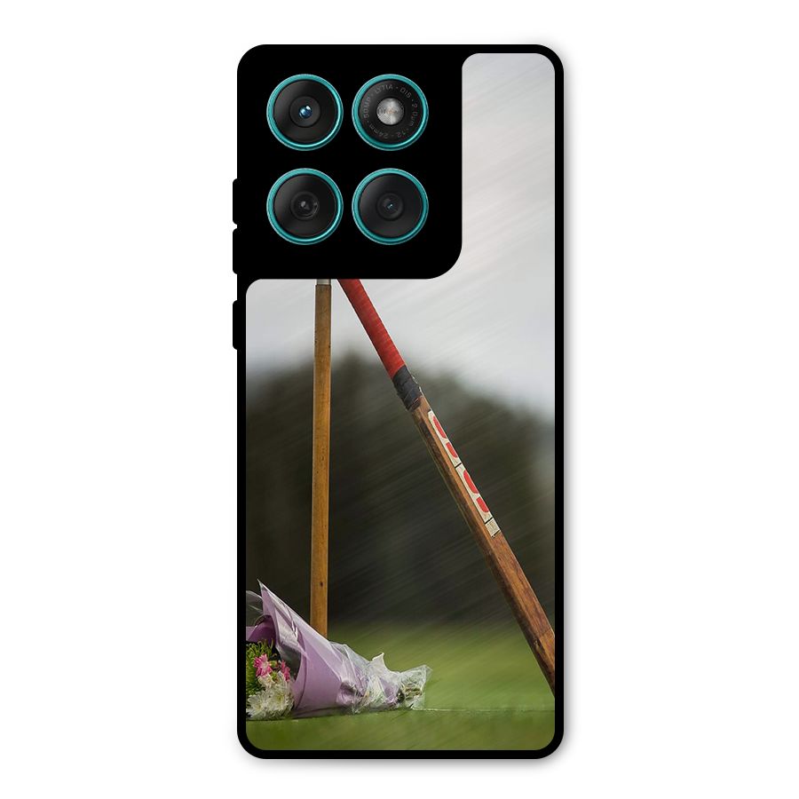 Bat Wicket Metal Back Case for Motorola Edge 60