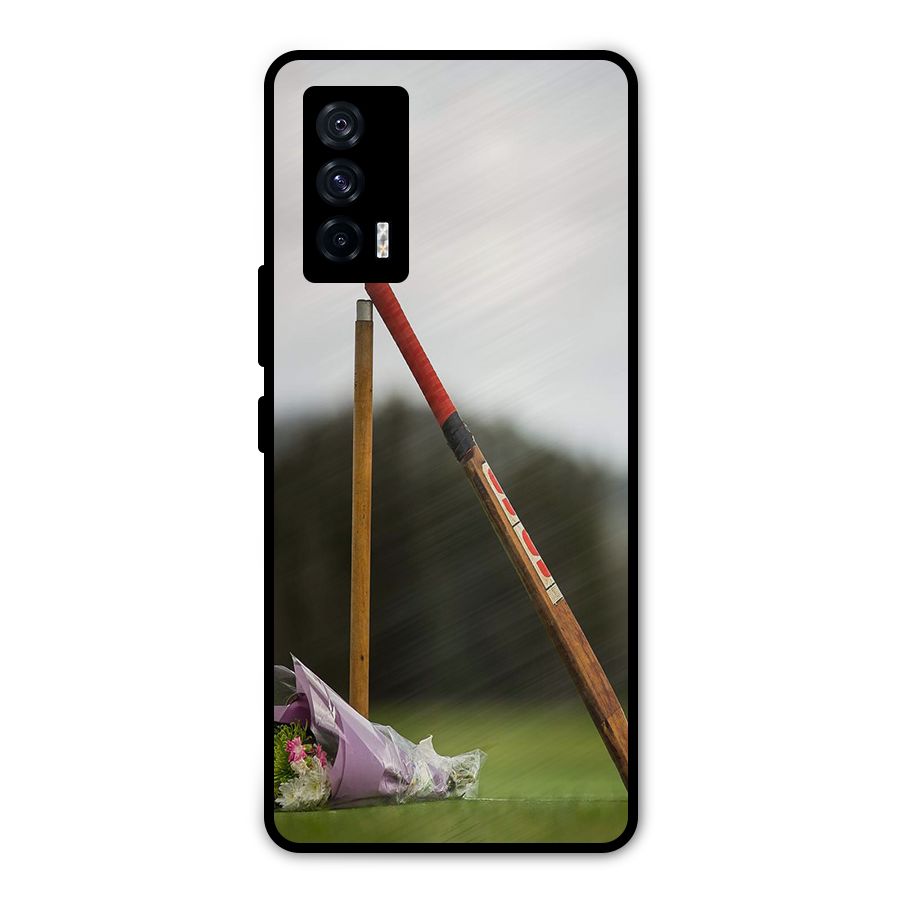 Bat Wicket Metal Back Case for iQOO 7 5G