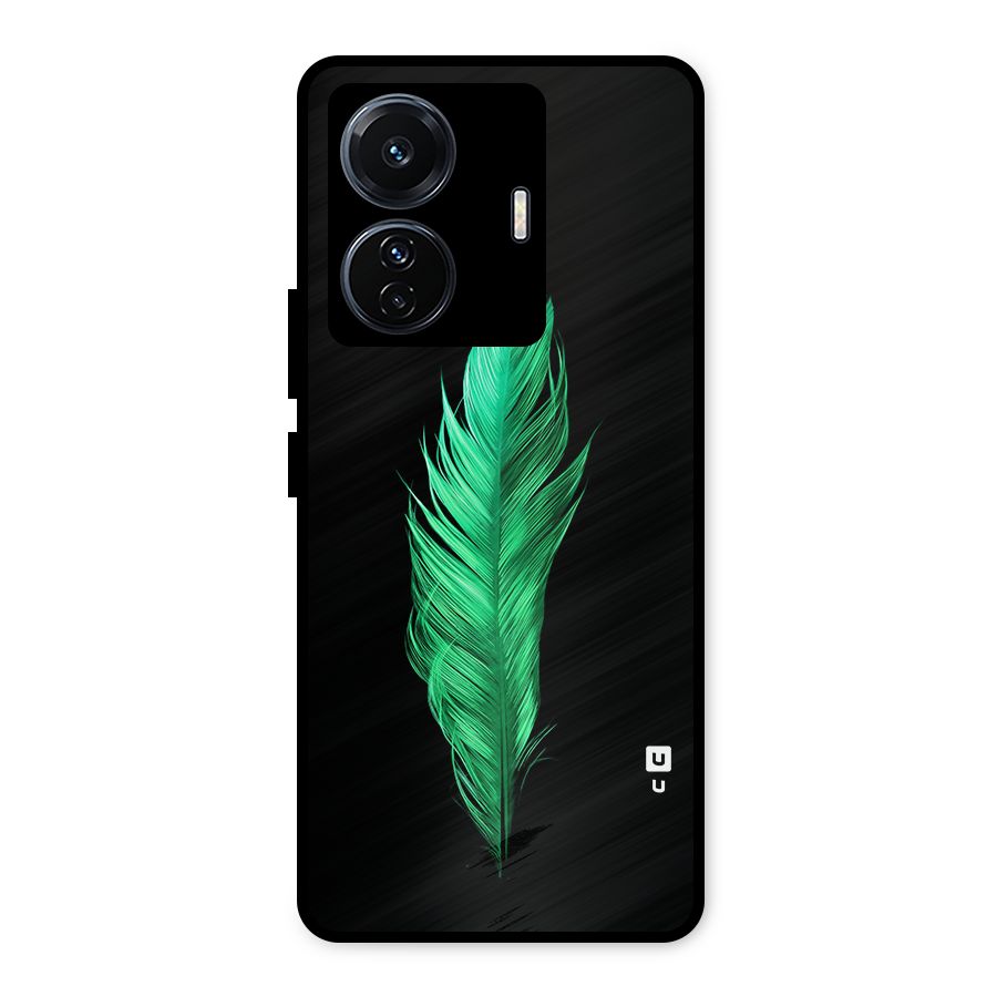 Beautiful Green Feather Metal Back Case for iQOO Z6