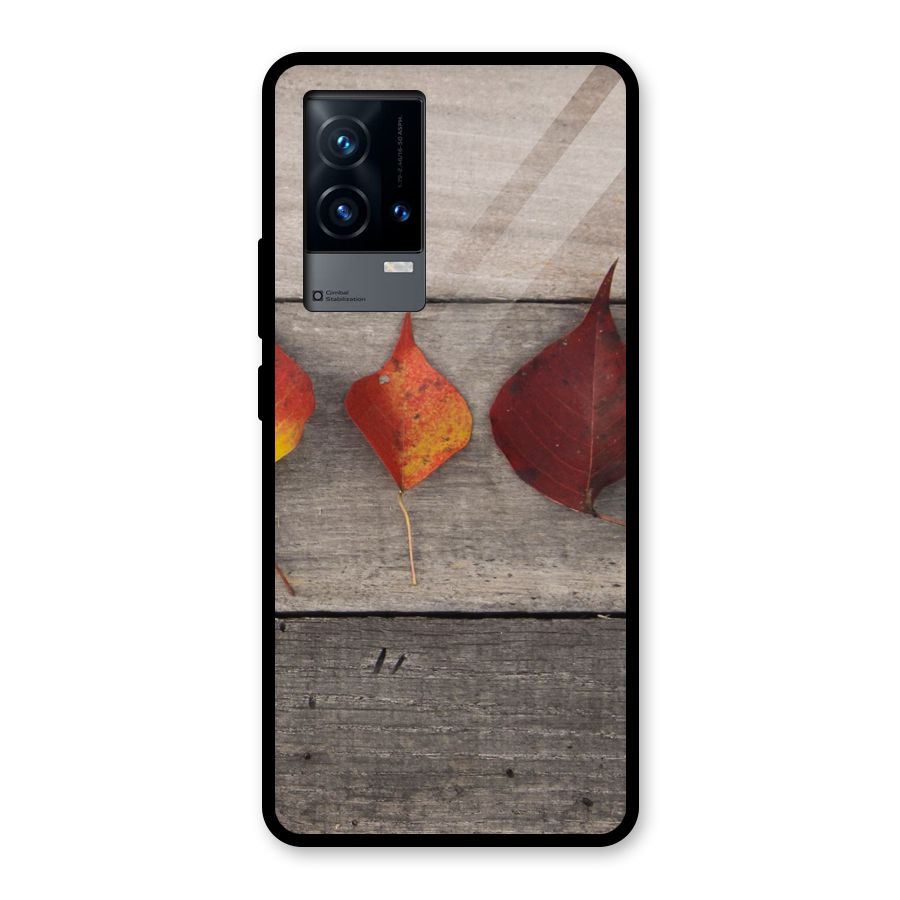 Beautiful Wood Leafs Glass Back Case for iQOO 9 5G