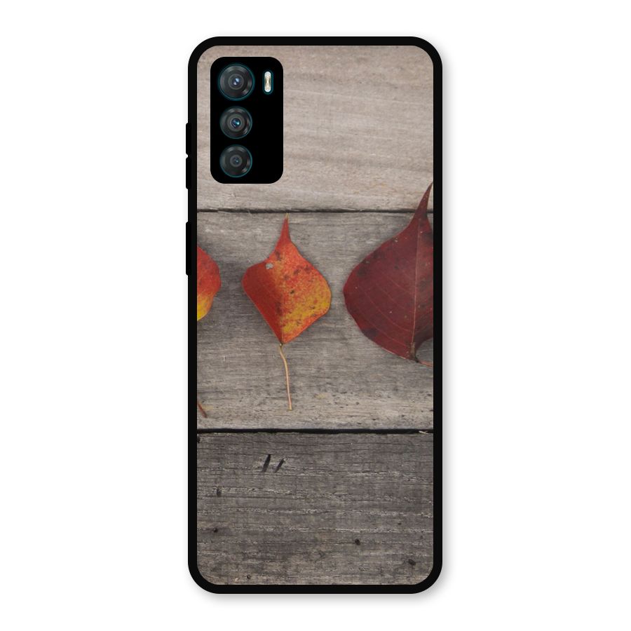 Beautiful Wood Leafs Metal Back Case for Moto G42