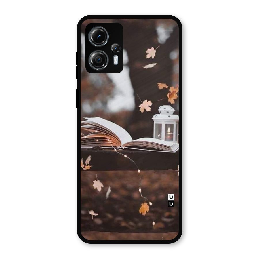 Book and Fall Leaves Metal Back Case for Moto G13