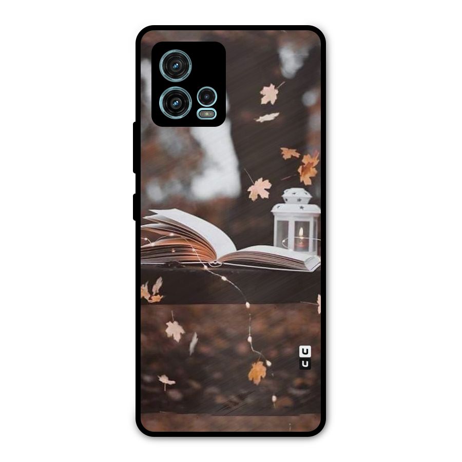 Book and Fall Leaves Metal Back Case for Moto G72
