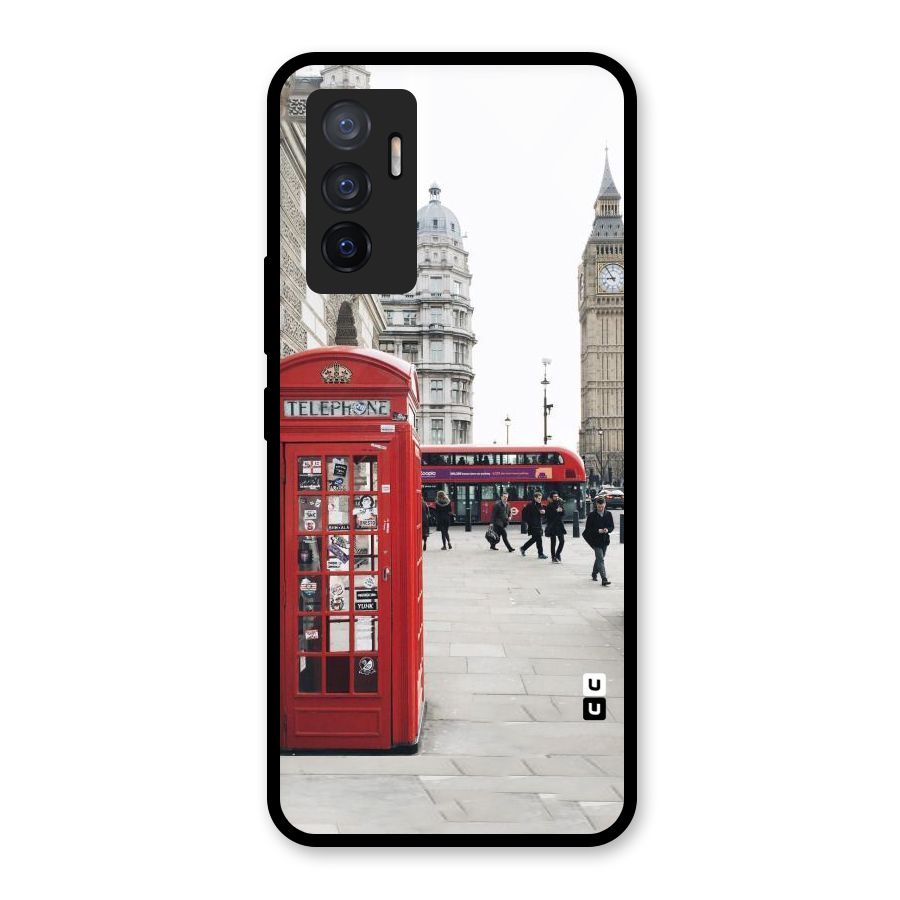 Booth In Red Glass Back Case for Vivo V23e