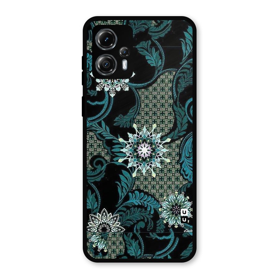 Bottle Green Floral Metal Back Case for Moto G13