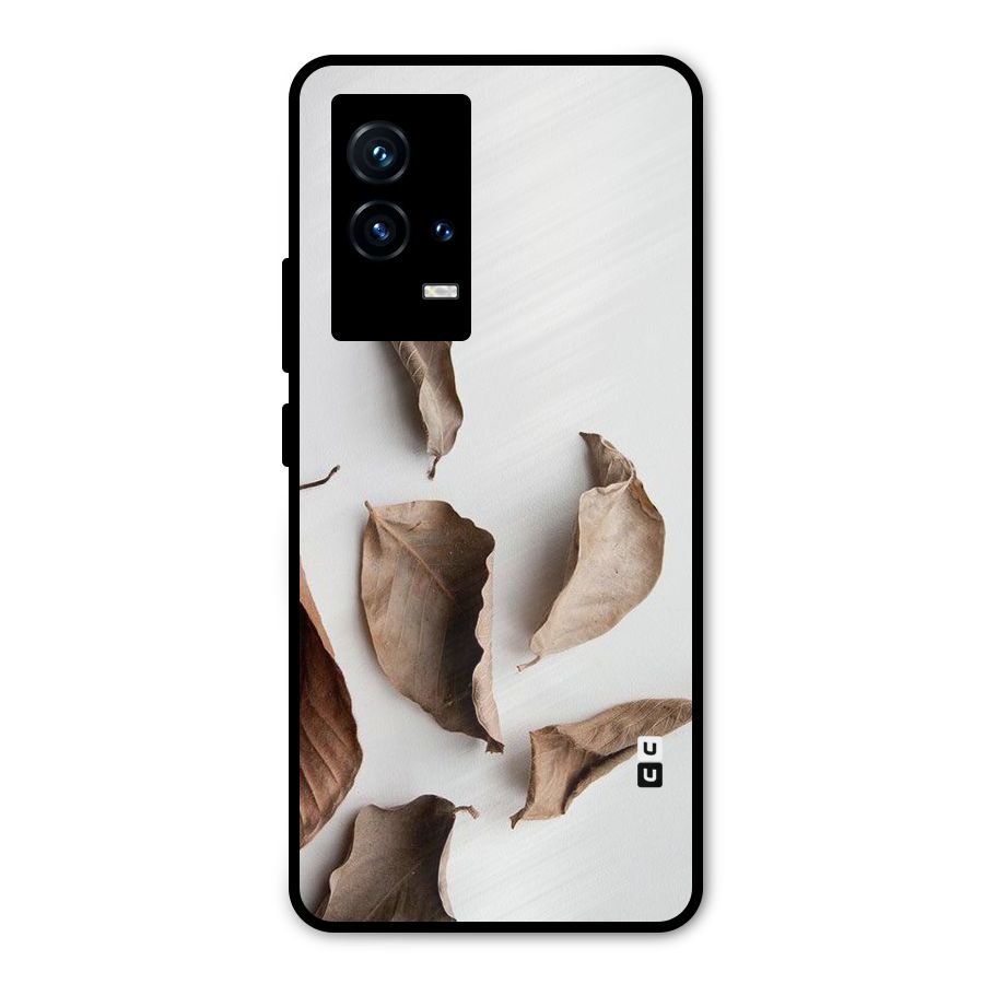 Brown Dusty Leaves Metal Back Case for iQOO 9 5G