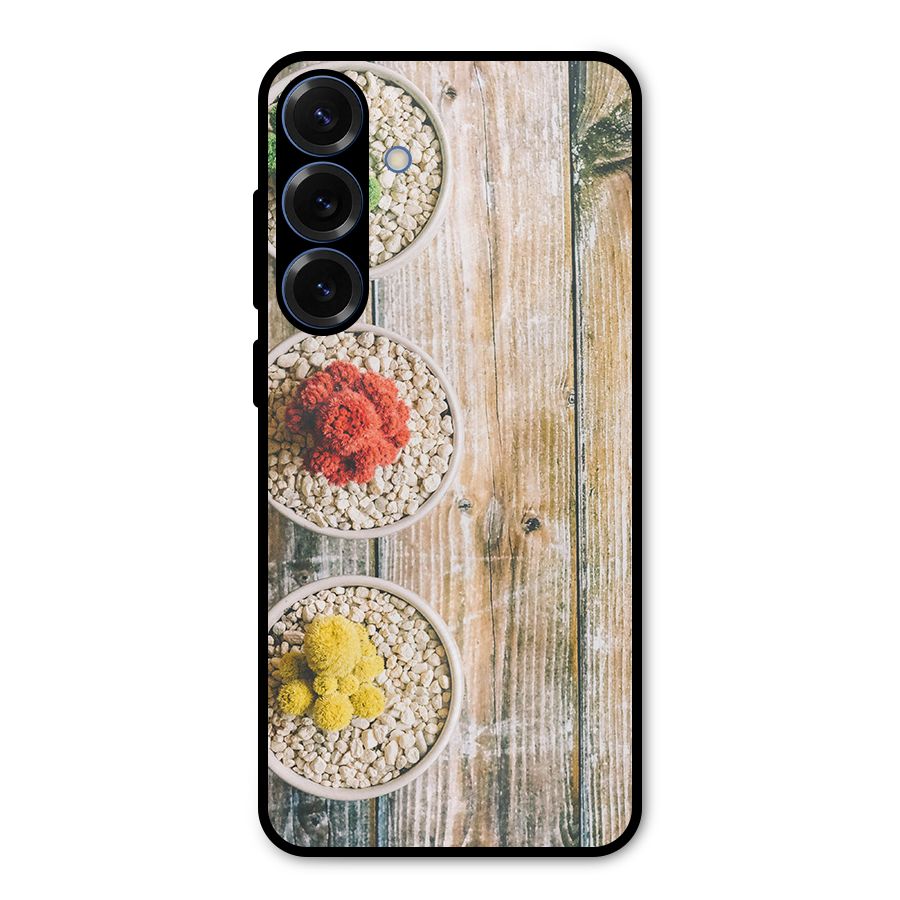 Cacti Decor Metal Back Case for Galaxy S25 Plus