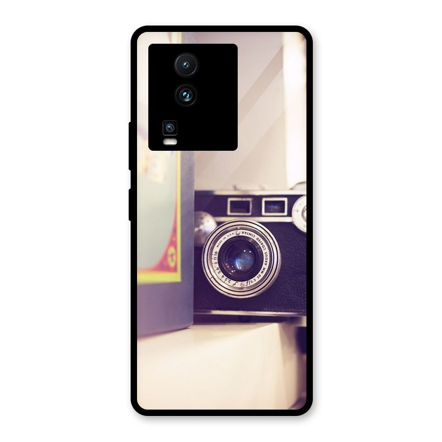 Camera Vintage Pastel Glass Back Case for Vivo iQOO Neo 7 Pro