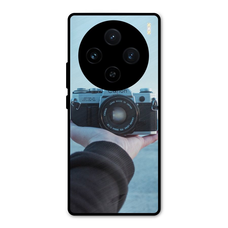 Camera in Hand Metal Back Case for Vivo X100