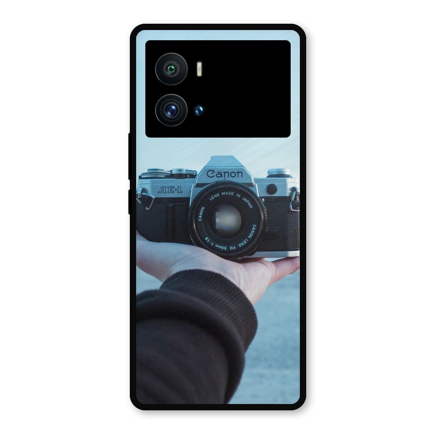 Camera in Hand Metal Back Case for iQOO 9 Pro