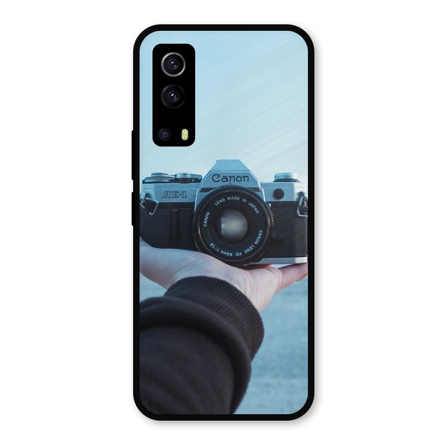 Camera in Hand Metal Back Case for iQOO Z3