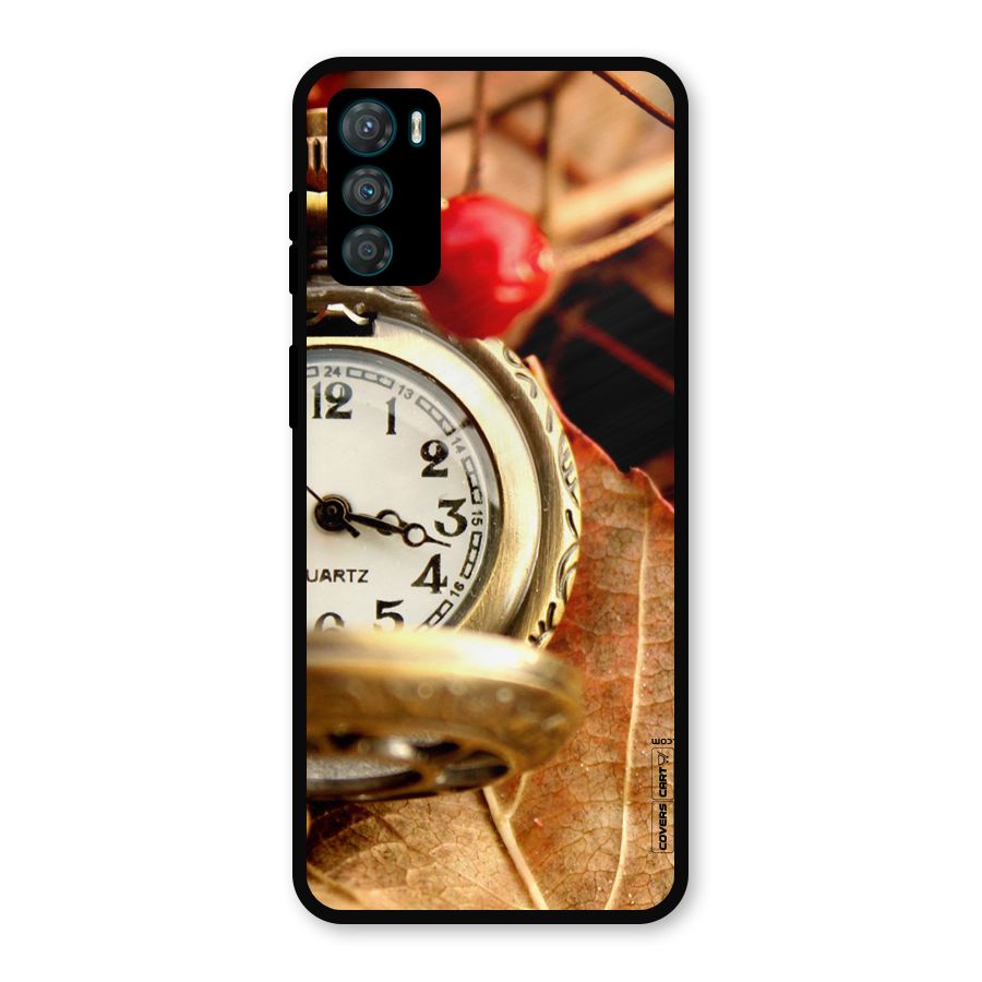 Cherry And Clock Metal Back Case for Moto G42